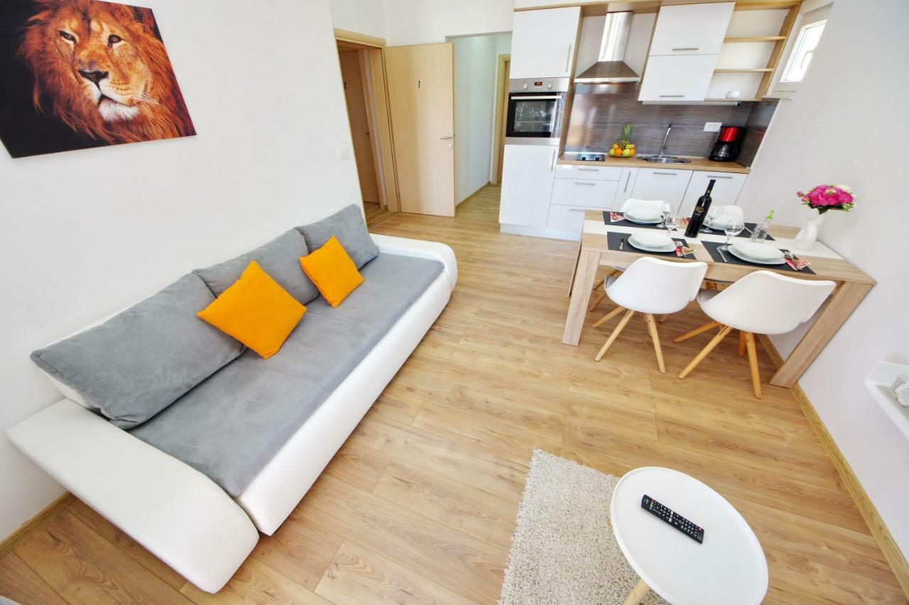 Apartman Mario Poljica  エクステリア 写真