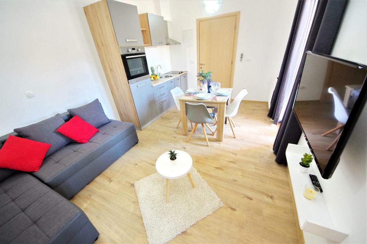 Apartman Mario Poljica  エクステリア 写真