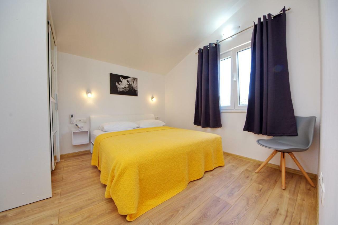 Apartman Mario Poljica  エクステリア 写真
